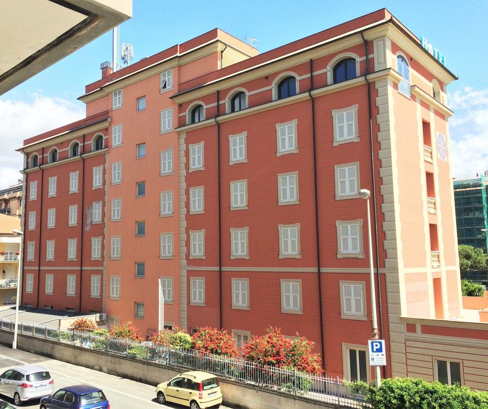 Hotel Sud Est By Fam Rossetti Lavagna Kültér fotó